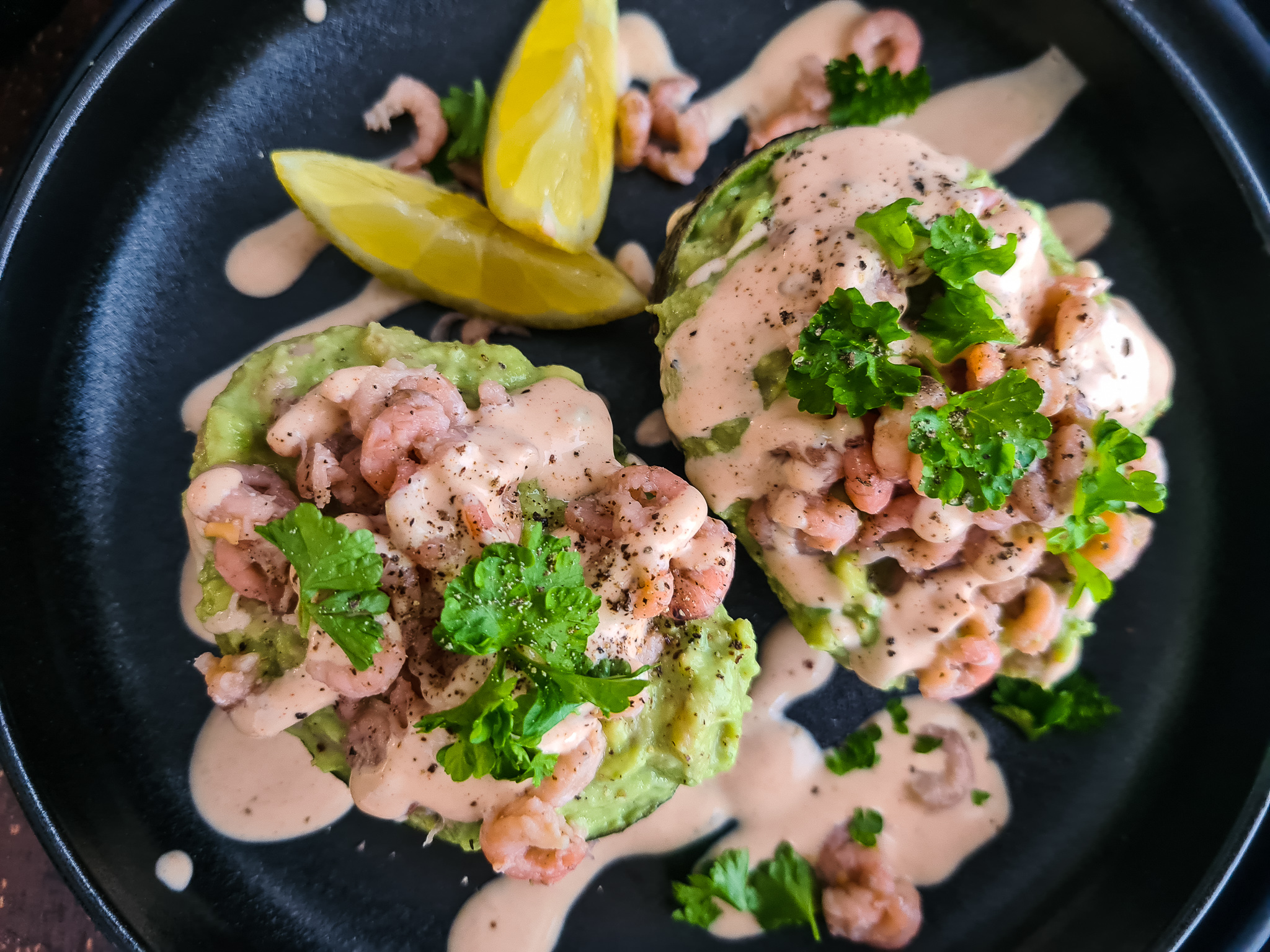 Gevulde avocado's met Hollandse garnaaltjes