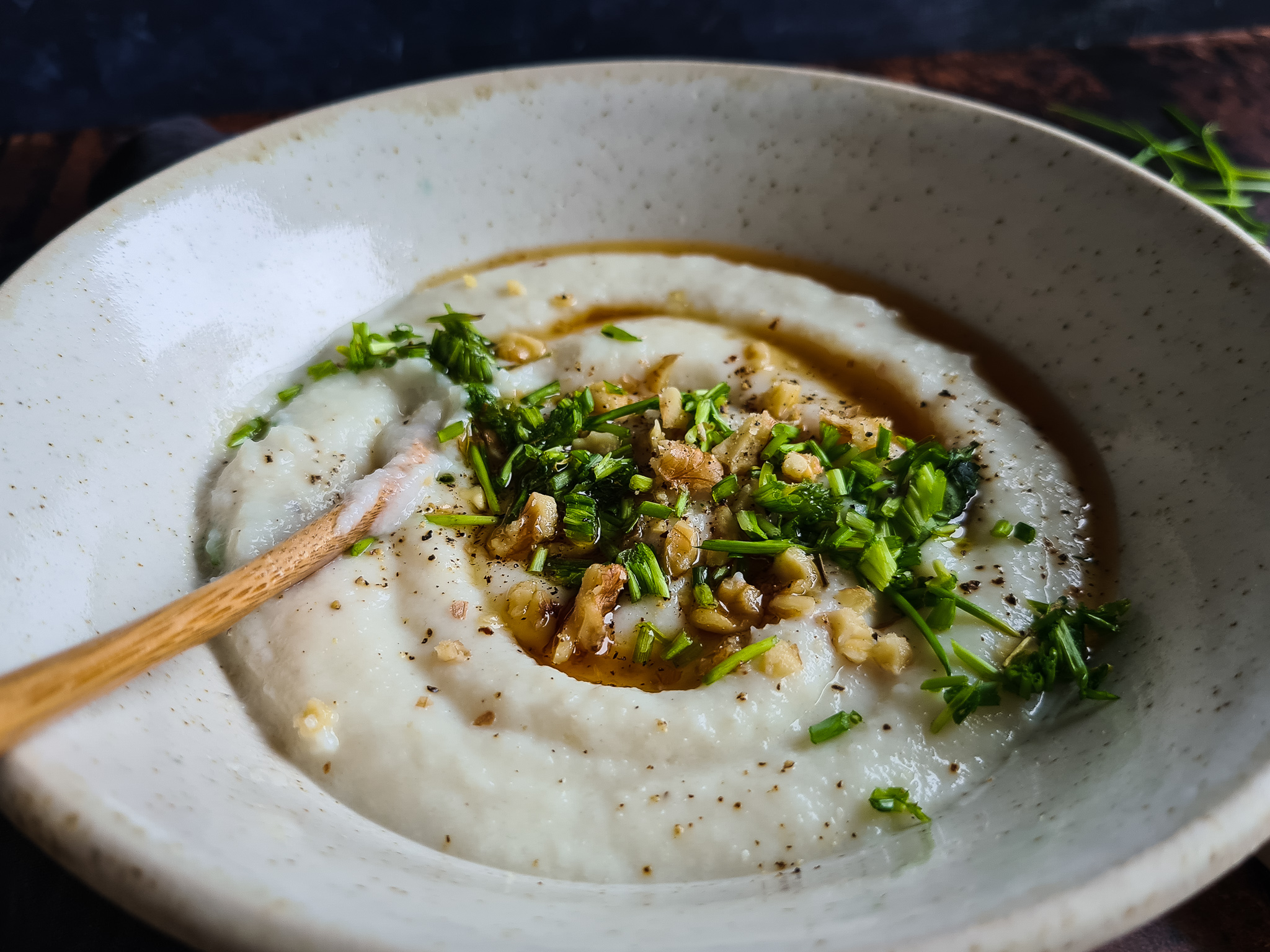 Aardpeerpuree met sesamolie