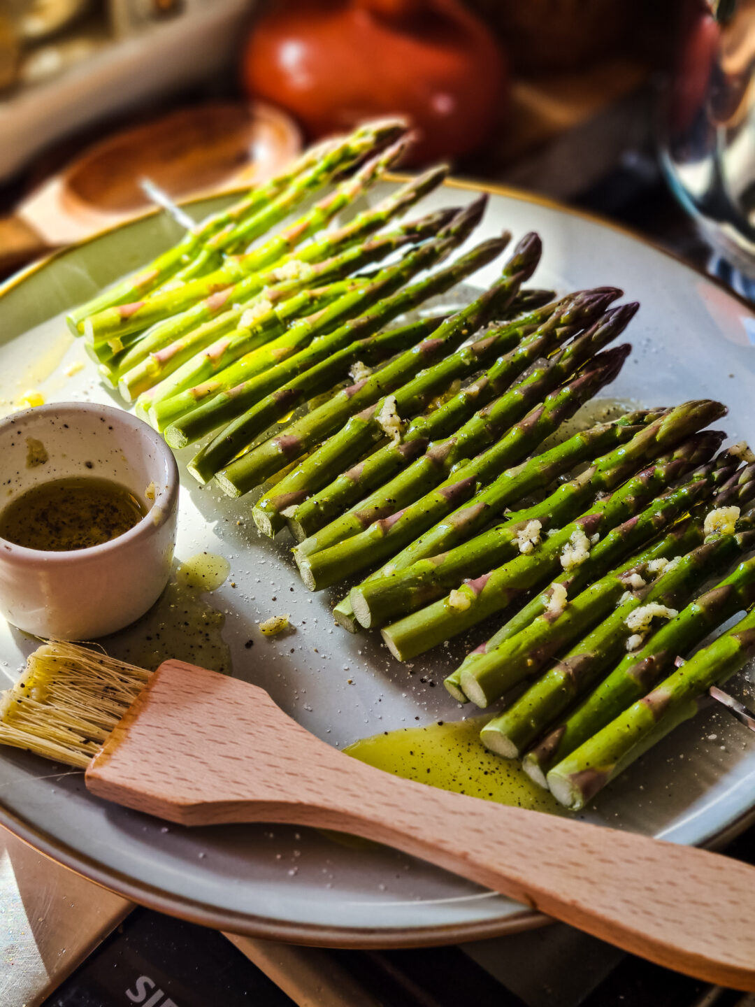 Groene Asperges van de Barbecue