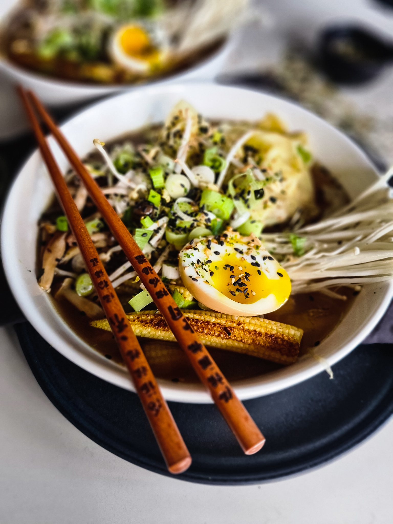 Makkelijke Ramen met zelfgemaakte Wontons