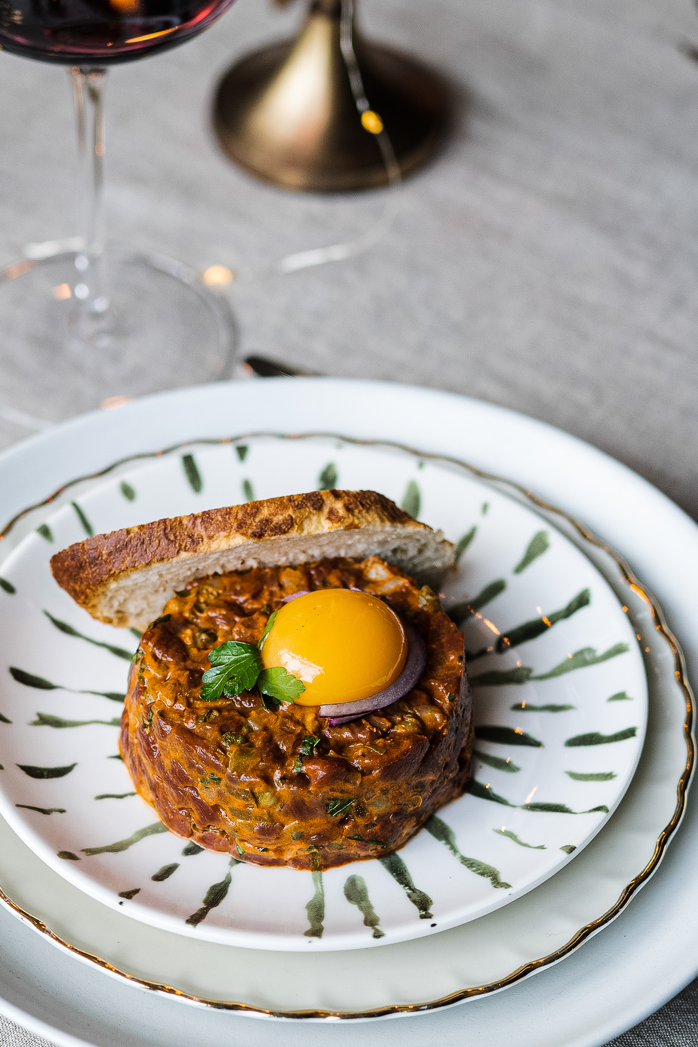 Klassieke Steak Tartare (van hertenbiefstuk)