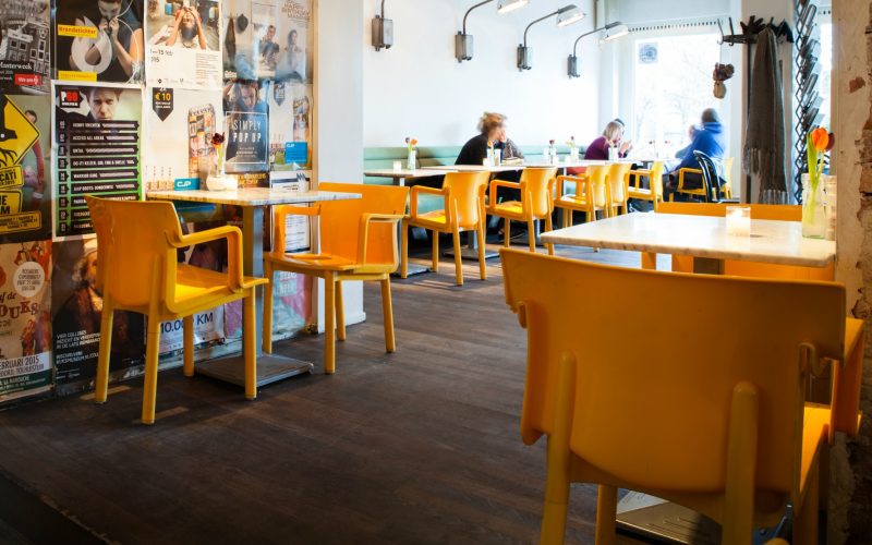 Bar Spek, hotspot in West